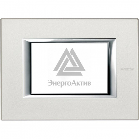 Axolute Рамка прямоугольная 3 модуля серебро купить по оптовой цене с доставкой